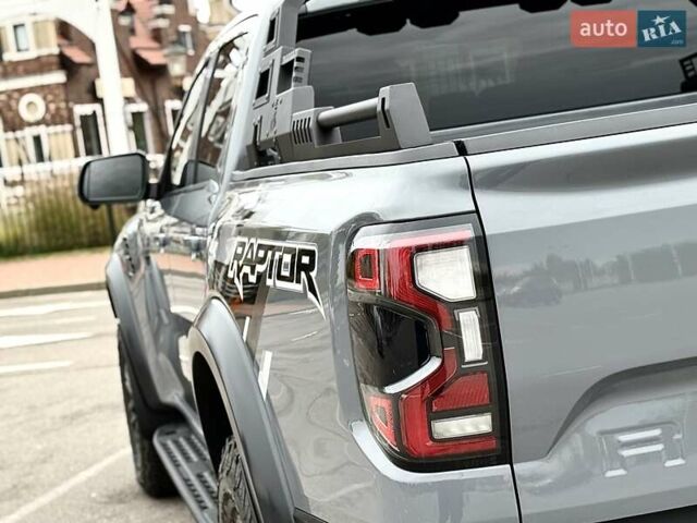 Серый Форд Ranger Raptor, объемом двигателя 2 л и пробегом 9 тыс. км за 75999 $, фото 10 на Automoto.ua