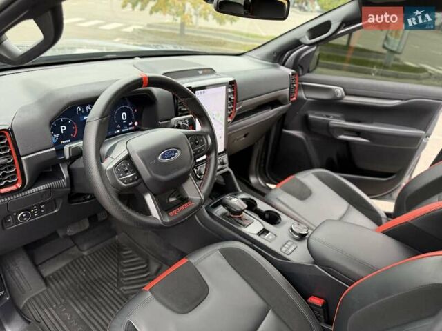 Серый Форд Ranger Raptor, объемом двигателя 2 л и пробегом 9 тыс. км за 75999 $, фото 33 на Automoto.ua