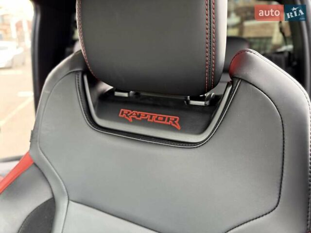 Серый Форд Ranger Raptor, объемом двигателя 2 л и пробегом 9 тыс. км за 75999 $, фото 37 на Automoto.ua