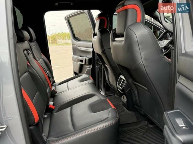 Серый Форд Ranger Raptor, объемом двигателя 2 л и пробегом 9 тыс. км за 75999 $, фото 46 на Automoto.ua