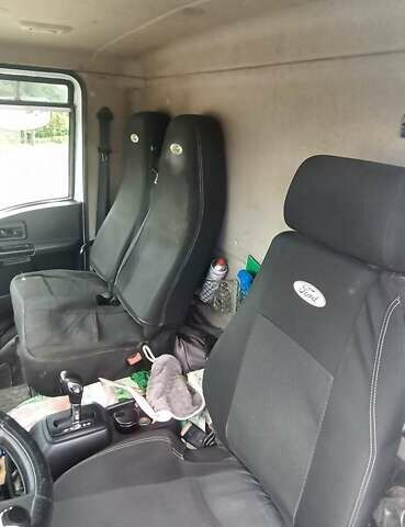 Білий Форд Trucks, об'ємом двигуна 8.97 л та пробігом 230 тис. км за 81222 $, фото 4 на Automoto.ua