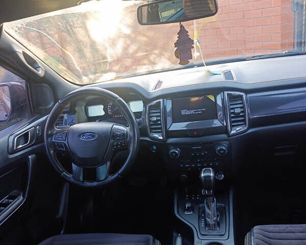 Чорний Форд Trucks, об'ємом двигуна 2 л та пробігом 75 тис. км за 35000 $, фото 3 на Automoto.ua