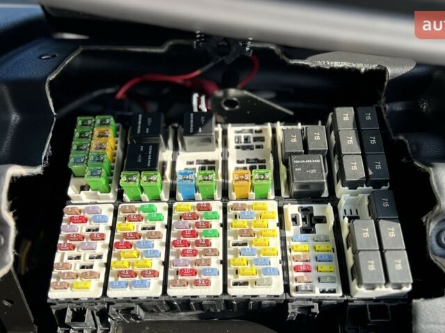 Форд Trucks, об'ємом двигуна 9 л та пробігом 0 тис. км за 180367 $, фото 16 на Automoto.ua