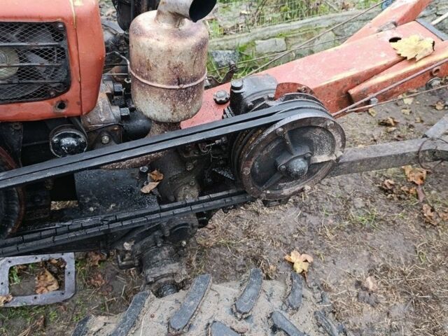 Червоний Форте 16, об'ємом двигуна 16 л та пробігом 10 тис. км за 665 $, фото 1 на Automoto.ua