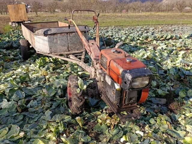 Червоний Форте 16, об'ємом двигуна 16 л та пробігом 10 тис. км за 665 $, фото 8 на Automoto.ua