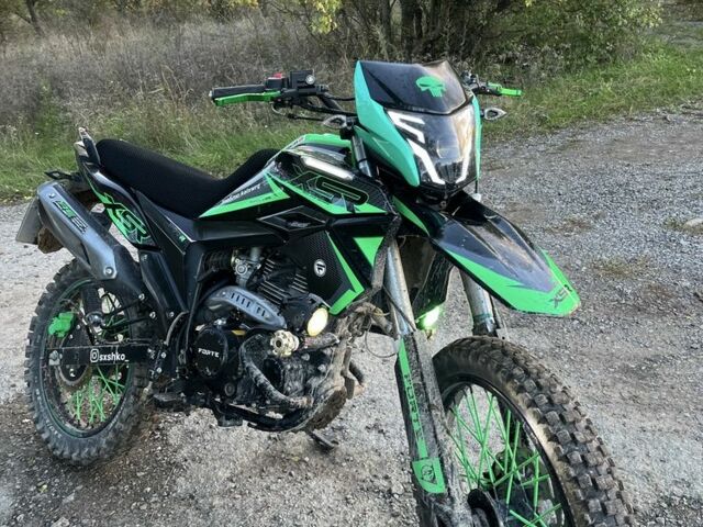 Форте Cross, объемом двигателя 0.27 л и пробегом 0 тыс. км за 1423 $, фото 2 на Automoto.ua