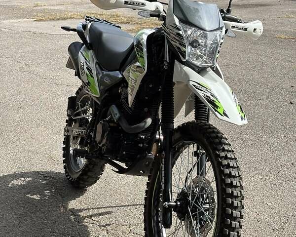 Зеленый Форте Cross 250, объемом двигателя 0.22 л и пробегом 2 тыс. км за 1300 $, фото 25 на Automoto.ua