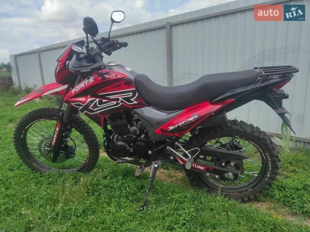 Красный Форте Cross 300, объемом двигателя 0 л и пробегом 4 тыс. км за 1318 $, фото 1 на Automoto.ua