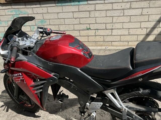 Форте Другая, объемом двигателя 0.3 л и пробегом 0 тыс. км за 30000 $, фото 3 на Automoto.ua