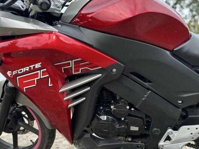 Форте Другая, объемом двигателя 0.3 л и пробегом 0 тыс. км за 1000 $, фото 3 на Automoto.ua