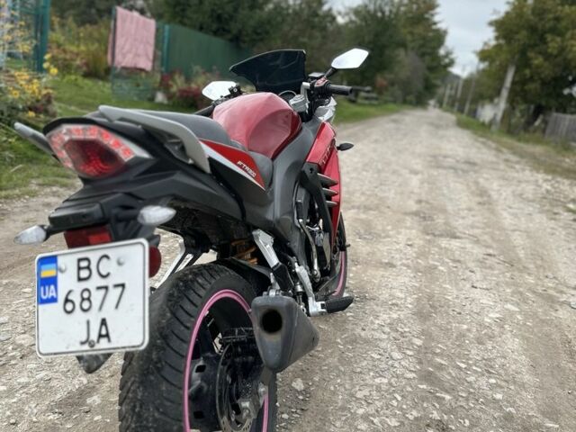 Форте Другая, объемом двигателя 0.3 л и пробегом 0 тыс. км за 1000 $, фото 2 на Automoto.ua