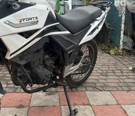 Форте Другая, объемом двигателя 0.3 л и пробегом 0 тыс. км за 1000 $, фото 5 на Automoto.ua