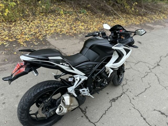 Форте Другая, объемом двигателя 0.3 л и пробегом 0 тыс. км за 1450 $, фото 1 на Automoto.ua