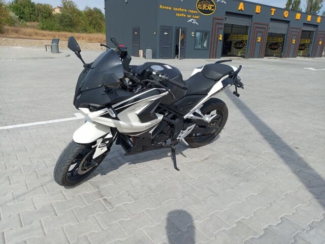 Форте Другая, объемом двигателя 0.3 л и пробегом 0 тыс. км за 1600 $, фото 1 на Automoto.ua