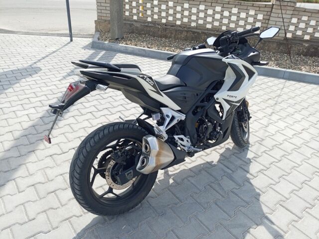 Форте Другая, объемом двигателя 0.3 л и пробегом 0 тыс. км за 1600 $, фото 5 на Automoto.ua