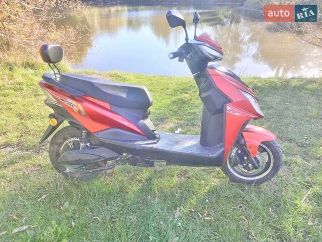 Червоний Форте Leon, об'ємом двигуна 0 л та пробігом 700 тис. км за 1000 $, фото 1 на Automoto.ua
