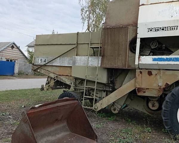 Фортшріт E-514 1995 у Глобино на Automoto.ua Фортшріт E-514, об'ємом двигуна 0 л та пробігом 0 тис. км за 1000 $, фото 3 на Automoto.ua