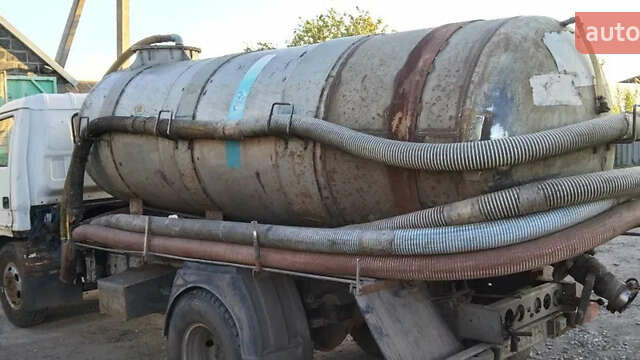 Белый Фотон БЖ, объемом двигателя 3.71 л и пробегом 180 тыс. км за 8500 $, фото 1 на Automoto.ua