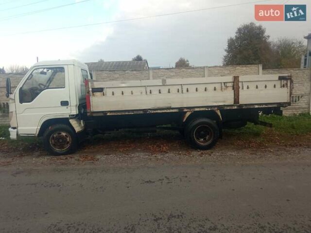Белый Фотон BJ1043, объемом двигателя 3.71 л и пробегом 300 тыс. км за 3999 $, фото 6 на Automoto.ua