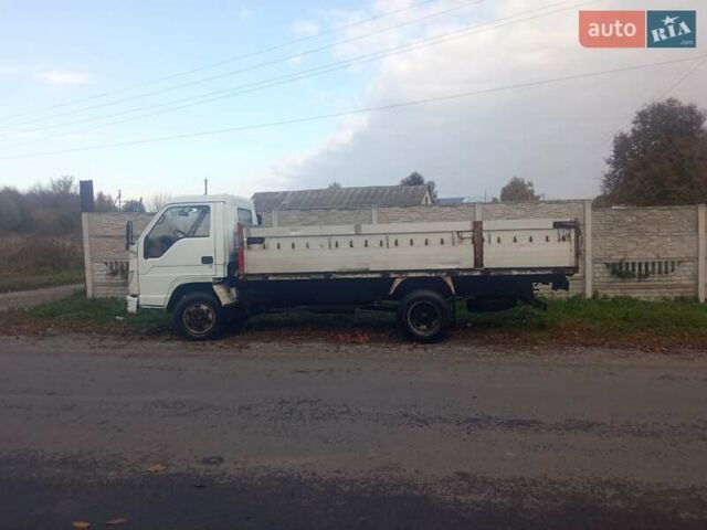 Белый Фотон BJ1043, объемом двигателя 3.71 л и пробегом 300 тыс. км за 3999 $, фото 2 на Automoto.ua