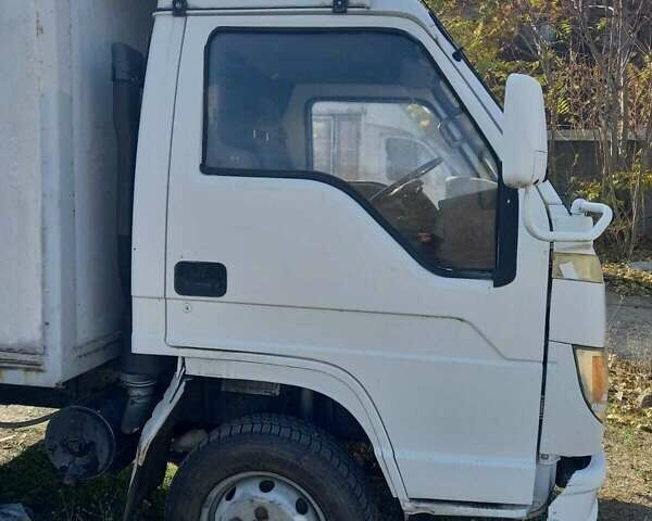 Белый Фотон BJ1043, объемом двигателя 3.71 л и пробегом 100 тыс. км за 3300 $, фото 1 на Automoto.ua