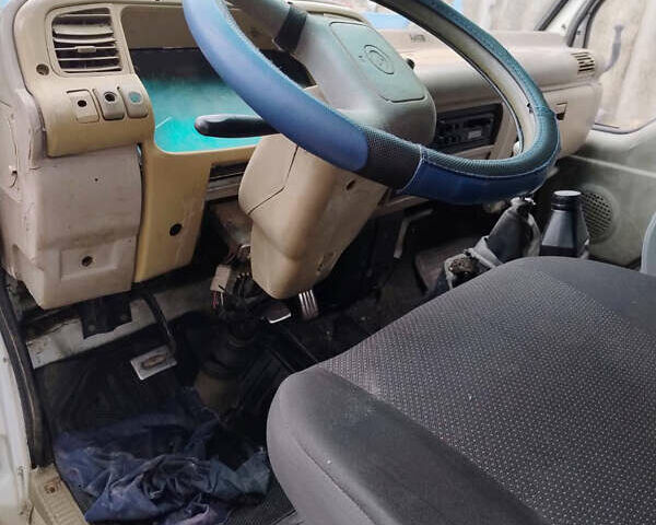 Бежевый Фотон BJ1043, объемом двигателя 3.2 л и пробегом 205 тыс. км за 2200 $, фото 4 на Automoto.ua