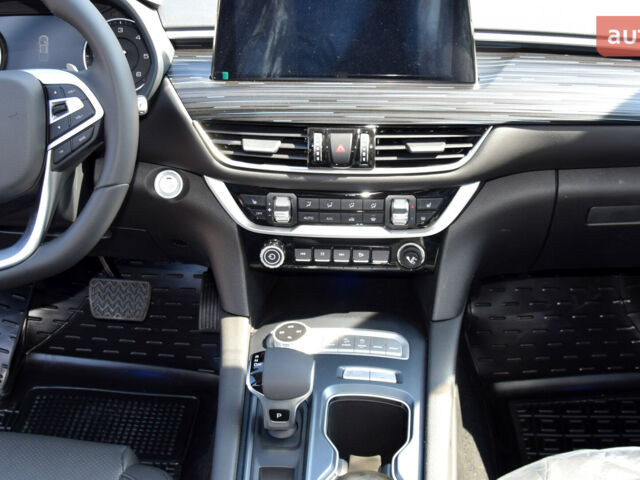 Фотон Tunland G7, об'ємом двигуна 2 л та пробігом 0 тис. км за 33500 $, фото 23 на Automoto.ua