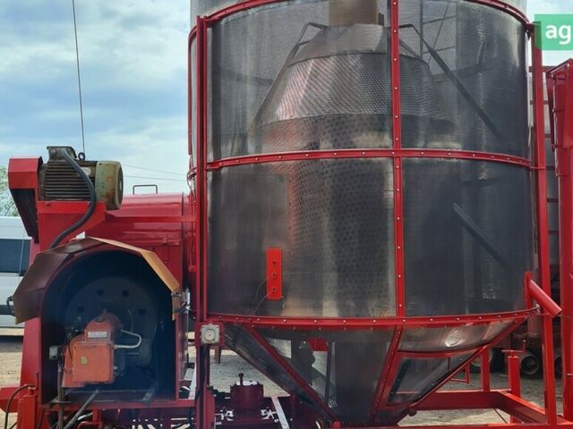 Fratelli Pedrotti Базик, объемом двигателя 0 л и пробегом 0 тыс. км за 21516 $, фото 2 на Automoto.ua