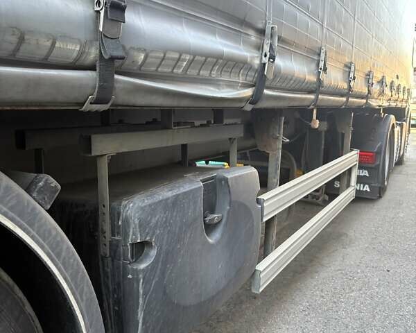 Сірий Фрухауф Ф, об'ємом двигуна 0 л та пробігом 0 тис. км за 12983 $, фото 7 на Automoto.ua