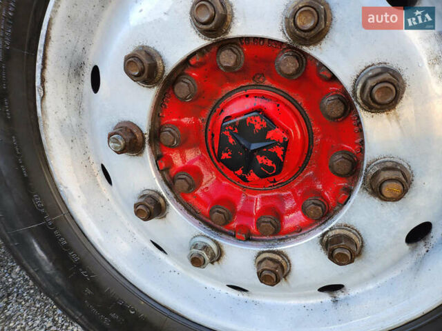 Фрухауф ГТ 2010 у Тернополі на Automoto.ua Червоний Фрухауф ГТ, об'ємом двигуна 0 л та пробігом 111 тис. км за 17999 $, фото 10 на Automoto.ua