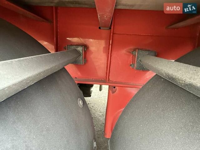 Красный Фрухауф САФ, объемом двигателя 0 л и пробегом 350 тыс. км за 11500 $, фото 12 на Automoto.ua