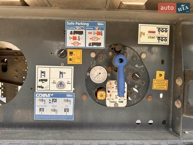 Серый Фрухауф FST4FC, объемом двигателя 0 л и пробегом 247 тыс. км за 41839 $, фото 13 на Automoto.ua