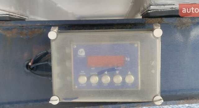 Синий Фрухауф LTD/WAD, объемом двигателя 0 л и пробегом 100 тыс. км за 16500 $, фото 3 на Automoto.ua