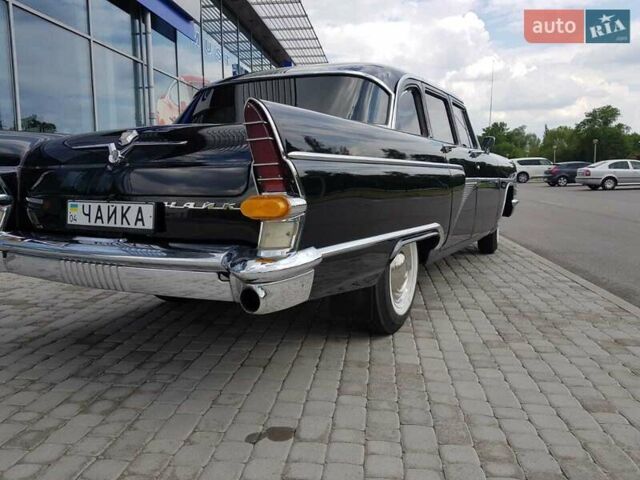 Чорний ГАЗ 13, об'ємом двигуна 4.25 л та пробігом 10 тис. км за 100000 $, фото 3 на Automoto.ua