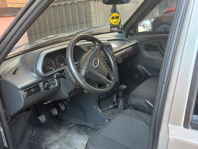 Серый ГАЗ 14, объемом двигателя 1.6 л и пробегом 2 тыс. км за 1700 $, фото 5 на Automoto.ua