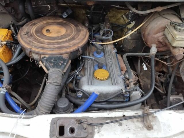 Білий ГАЗ 20, об'ємом двигуна 2.3 л та пробігом 1 тис. км за 1200 $, фото 2 на Automoto.ua