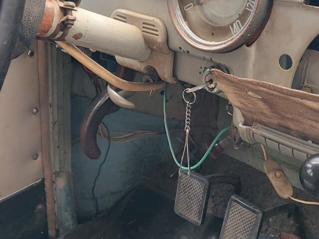 ГАЗ 20 1953 у Харкові на Automoto.ua Сірий ГАЗ 20, об'ємом двигуна 2.12 л та пробігом 85 тис. км за 1200 $, фото 13 на Automoto.ua