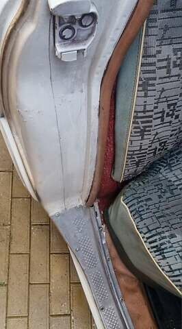 Белый ГАЗ 21 Волга, объемом двигателя 2.45 л и пробегом 65 тыс. км за 5500 $, фото 7 на Automoto.ua