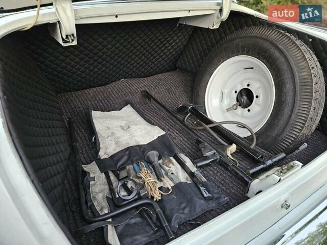 Білий ГАЗ 21 Волга, об'ємом двигуна 2.4 л та пробігом 59 тис. км за 14200 $, фото 25 на Automoto.ua