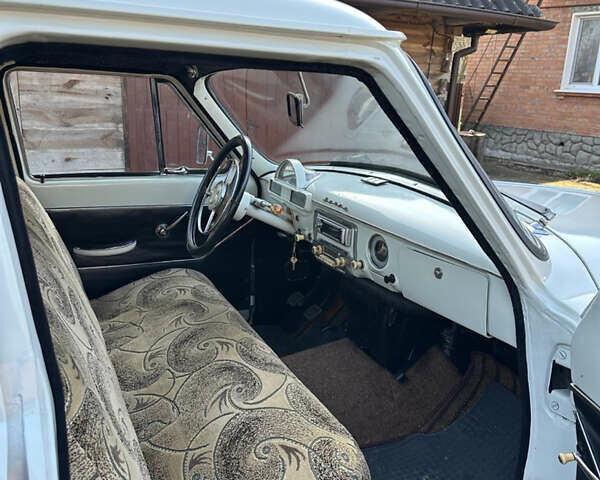 Белый ГАЗ 21 Волга, объемом двигателя 2.4 л и пробегом 5 тыс. км за 7500 $, фото 13 на Automoto.ua