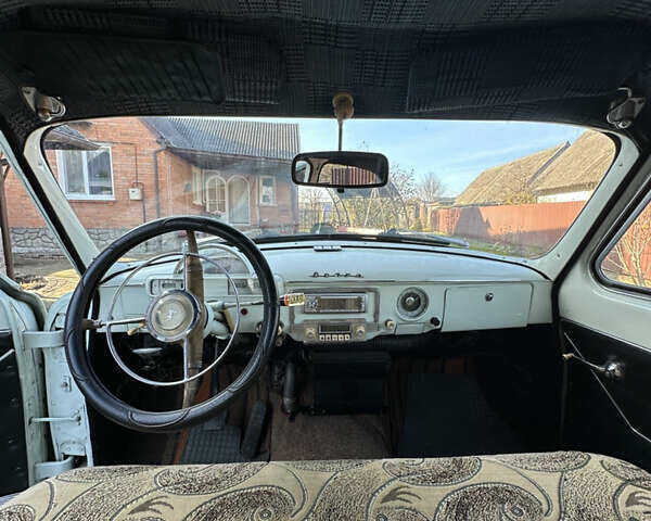 Белый ГАЗ 21 Волга, объемом двигателя 2.4 л и пробегом 5 тыс. км за 7500 $, фото 8 на Automoto.ua