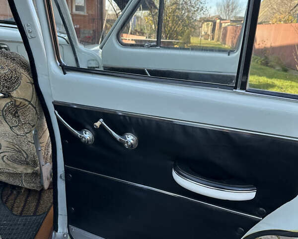 Белый ГАЗ 21 Волга, объемом двигателя 2.4 л и пробегом 5 тыс. км за 7500 $, фото 11 на Automoto.ua