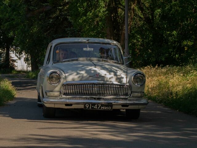 Білий ГАЗ 21, об'ємом двигуна 2.4 л та пробігом 66 тис. км за 1500 $, фото 2 на Automoto.ua