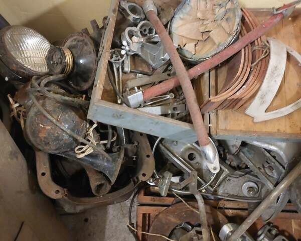 Черный ГАЗ 21 Волга, объемом двигателя 2.4 л и пробегом 70 тыс. км за 250 $, фото 24 на Automoto.ua