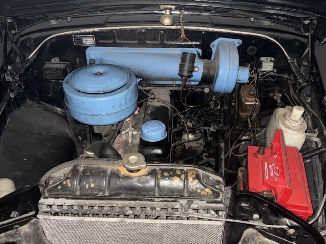 Черный ГАЗ 21, объемом двигателя 2.5 л и пробегом 35 тыс. км за 3200 $, фото 11 на Automoto.ua
