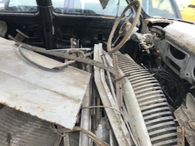 Черный ГАЗ 21, объемом двигателя 0 л и пробегом 54 тыс. км за 650 $, фото 4 на Automoto.ua