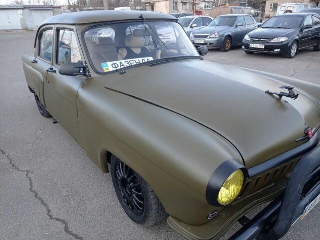 Красный ГАЗ 21, объемом двигателя 2.4 л и пробегом 2 тыс. км за 2999 $, фото 3 на Automoto.ua