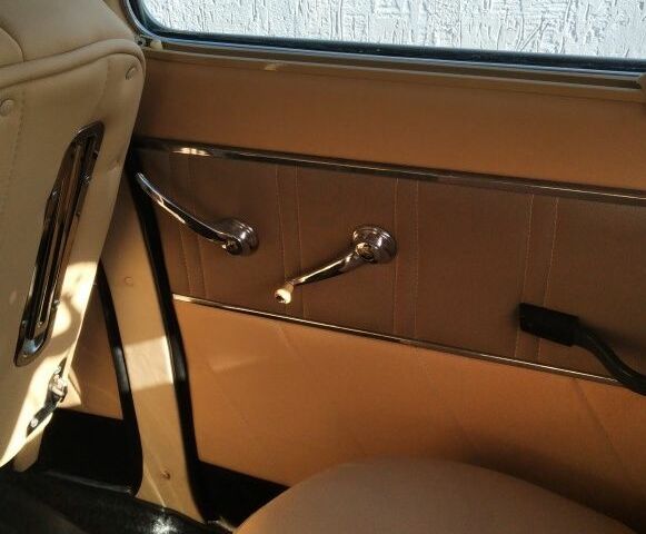 Серый ГАЗ 21 Волга, объемом двигателя 0 л и пробегом 1 тыс. км за 5000 $, фото 5 на Automoto.ua