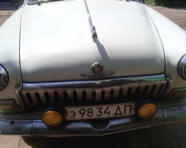 Сірий ГАЗ 21 Волга, об'ємом двигуна 2.5 л та пробігом 242 тис. км за 1500 $, фото 1 на Automoto.ua