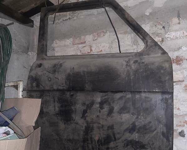 Серый ГАЗ 21 Волга, объемом двигателя 2.4 л и пробегом 90 тыс. км за 1900 $, фото 4 на Automoto.ua